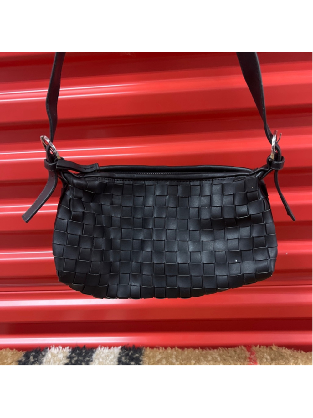 Women's Unbranded Black Woven Shoulder Bag One Size